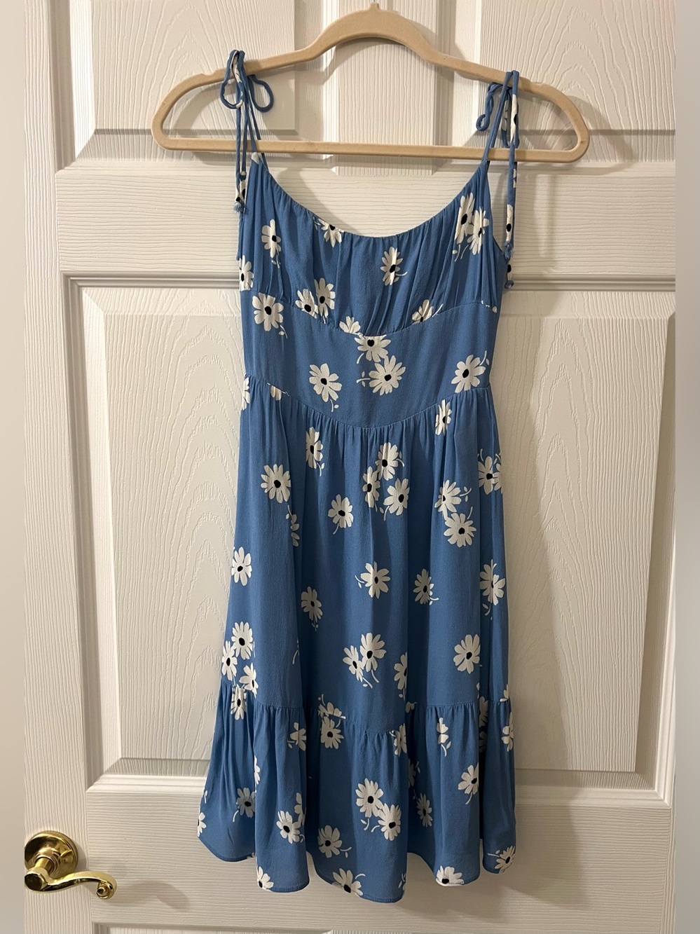 Reformation Kealy Tiered Mini Dress Chelsea Girl Blue Daisy Floral - Picture 4 of 13